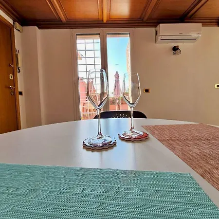 Rooftop Marconi ローマ