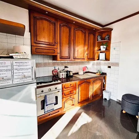 Rooftop Marconi アパート *